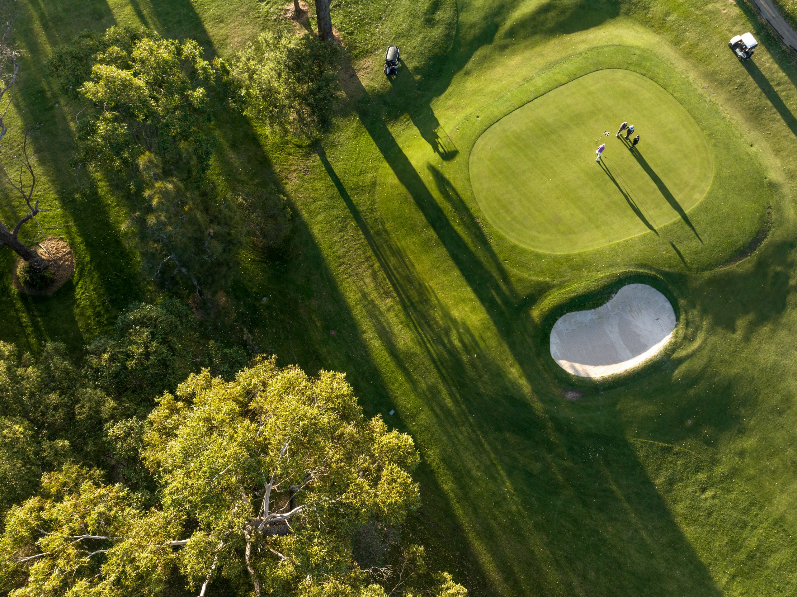 Golfplatz aus der Vogelperspektive.